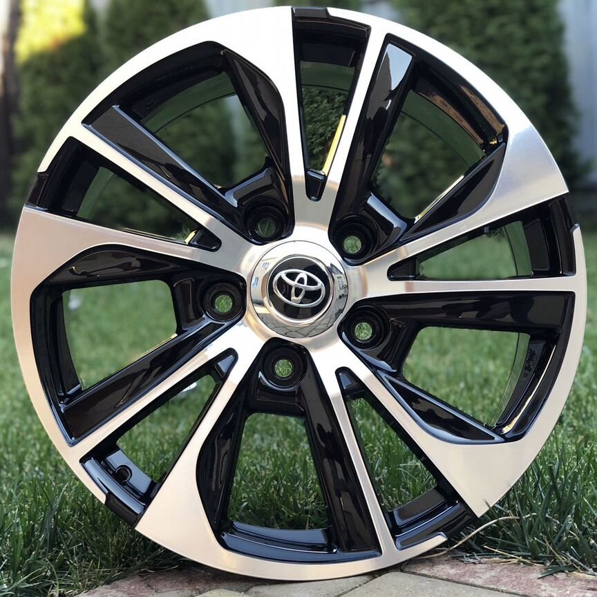 Литые диски Toyota 8.5×R20 5×150