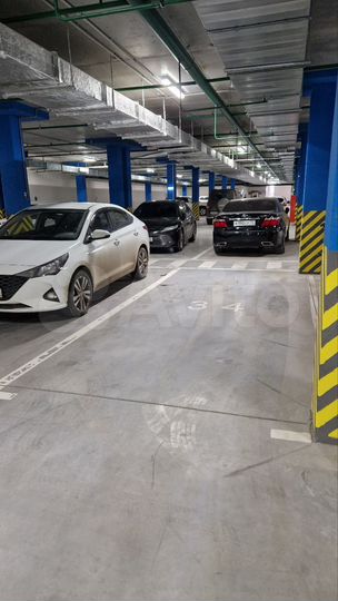Машиноместо, 17 м²