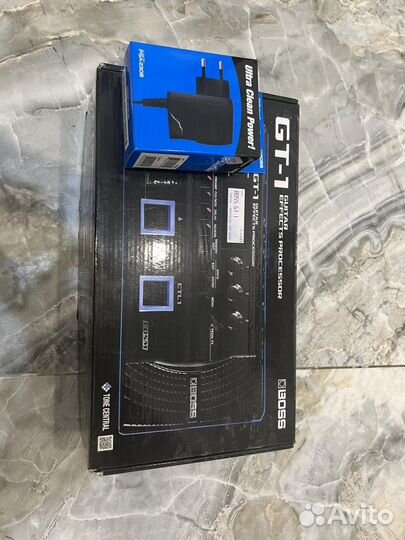 Комплект Гитарный усилитель и гитарный процессор