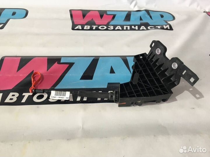 Трос кулисы кпп Ford Escape 4 2020 LX6P-7P437