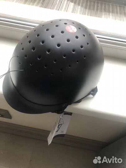 Шлем для верховой езды регулируемый