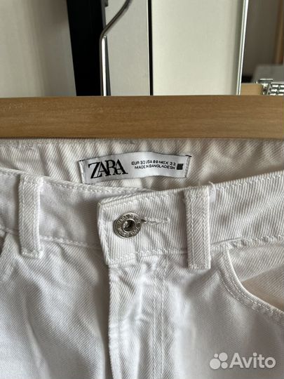 Джинсы Zara