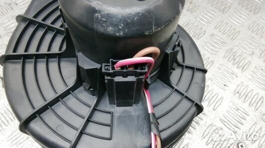 Моторчик печки opel meriva A (YBE19KK01)