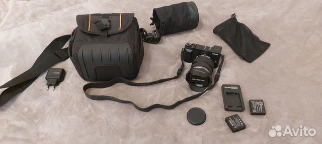 Panasonic GX80 + Olympus 12-40 f2.8