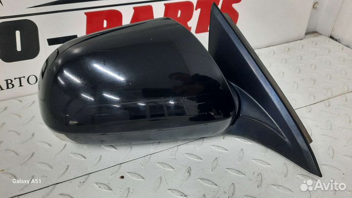 Зеркало правое на honda accord 8