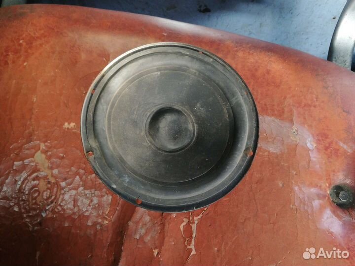 Динамик автомобильный