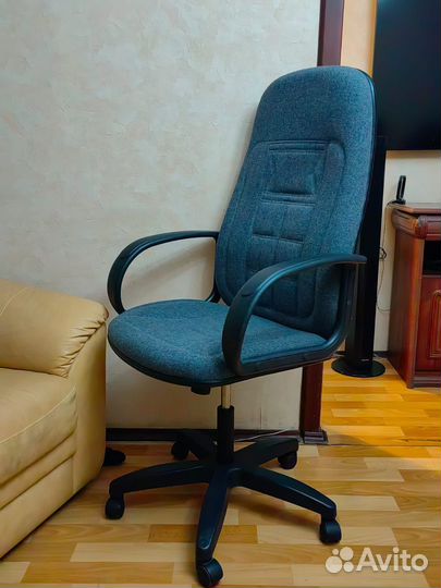 Компьютерное кресло бу