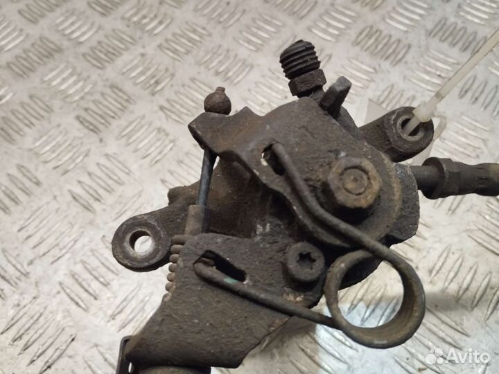 Суппорт задний левый Volkswagen Sharan 95-00