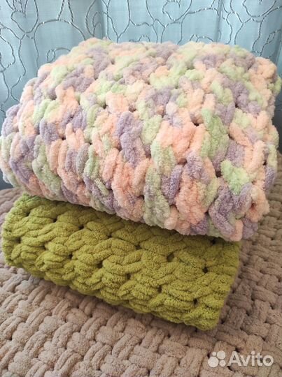 Плед детский вязаный ручная работа