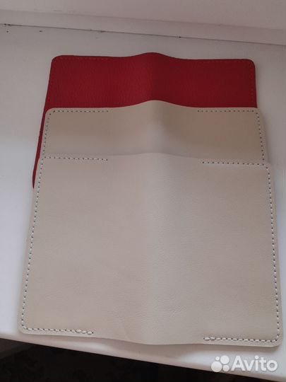 Кожаная обложка для паспорта