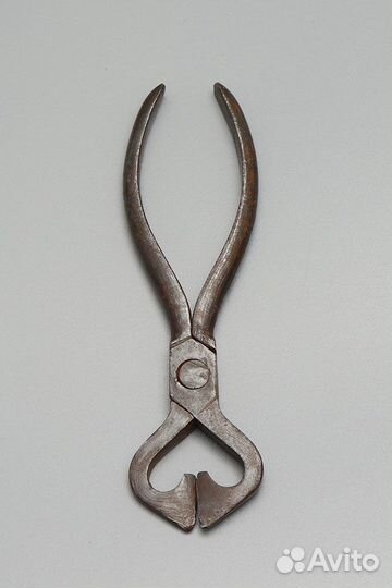 Старинные щипцы для колки сахара, Россия, 19 в