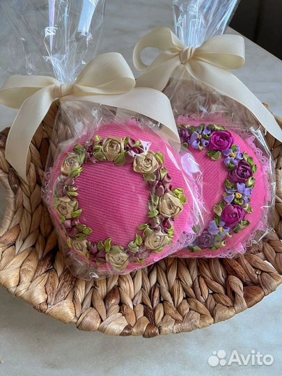 Подарочная игольница