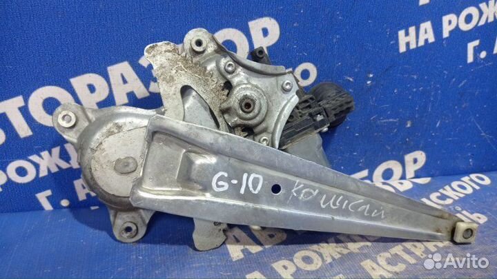 Задний правый стеклоподъемник Toyota Camry 40