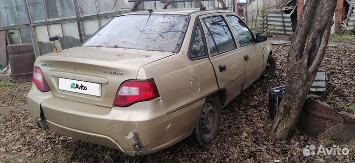 Daewoo Nexia 1.6 МТ, 2008, битый, 300 000 км