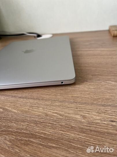 Apple macbook pro 13 2020 m1 8gb 256