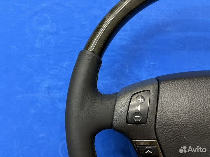 Мультируль с косточкой дерево и подогревом Toyota