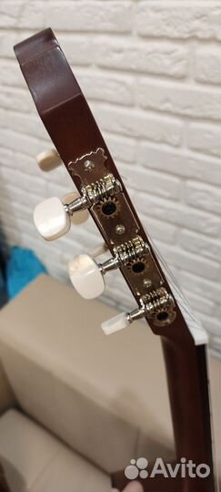 Классическая гитара yamaha c40