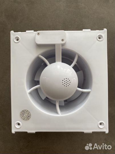 Вентилятор вытяжной Electrolux eafm 120