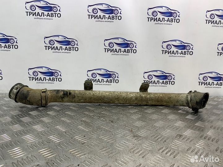 Патрубок интеркулера Volkswagen Touareg GP