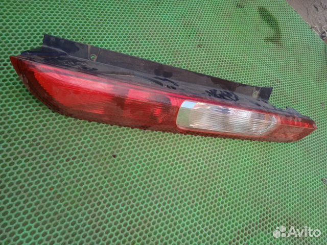 Фонарь задний правый Ford Focus 2
