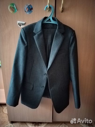Школьный костюм для мальчика 134 140