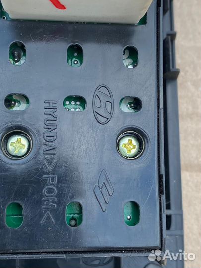 Блок управления стеклоподъемниками Hyundai Getz