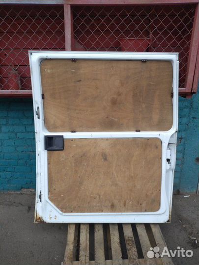 Сдвижная дверь правая Mercedes Vito W638 OM611