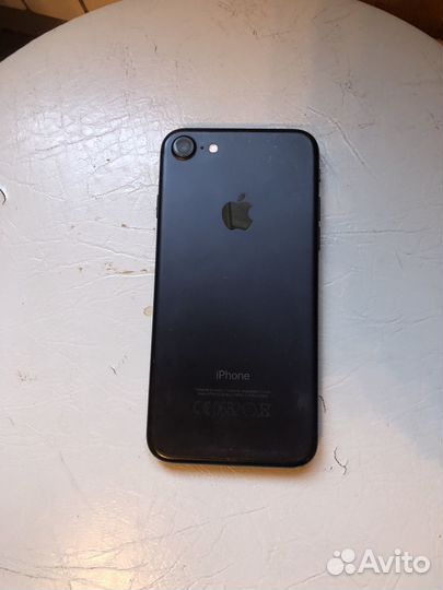 iPhone 7, 32 ГБ