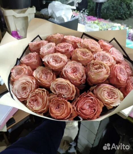 Кустовые розы, Букет пионовидных роз, Доставка Цве