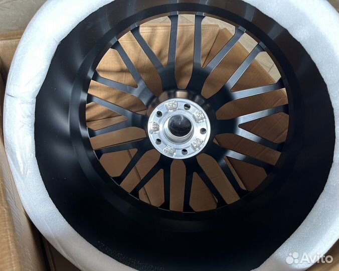 Диски R21 Mercedes w223 s223 s klass 6.3 AMG