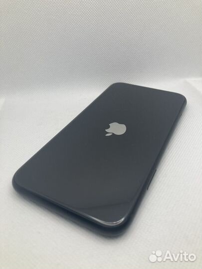 iPhone Xr, 128 ГБ