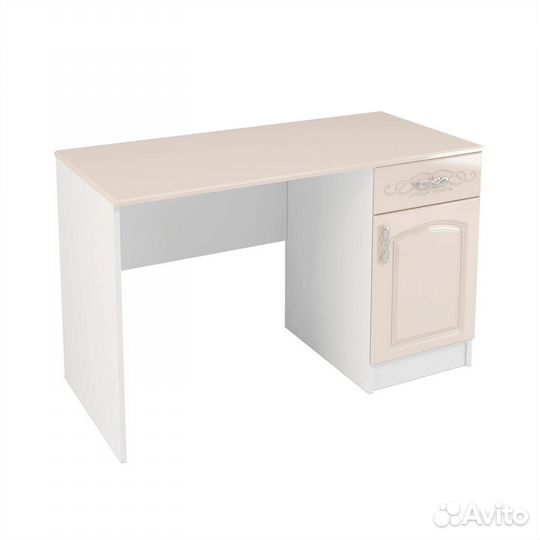 Стол компьютерный на Александровской 101/1