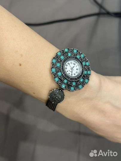 Часы серебряные