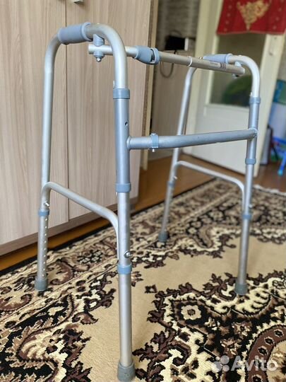 Ходунки для взрослых