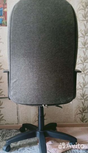 Компьютерное кресло