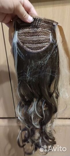 Волосы на заколках искусственные