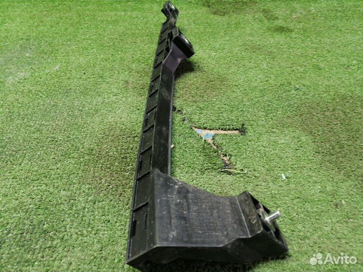 Направляющая стекла задняя левая Kia Rio 3