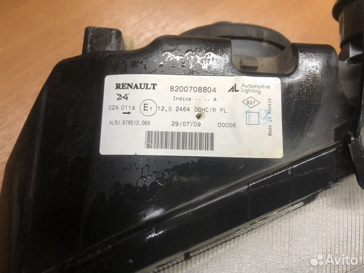Фара renault logan 8200708804