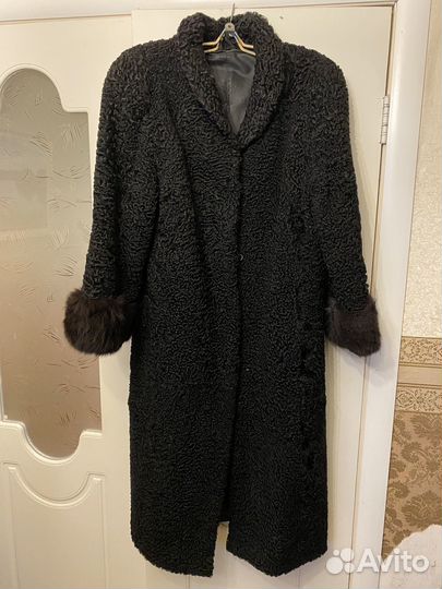 Шуба каракуль б/у
