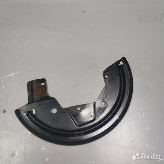 Пыльник тормозного диска передний правый Renault