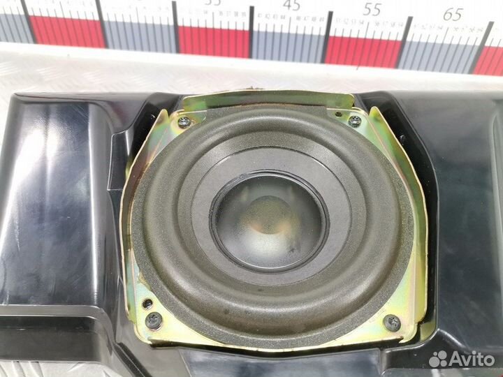 Сабвуфер Maserati Quattroporte