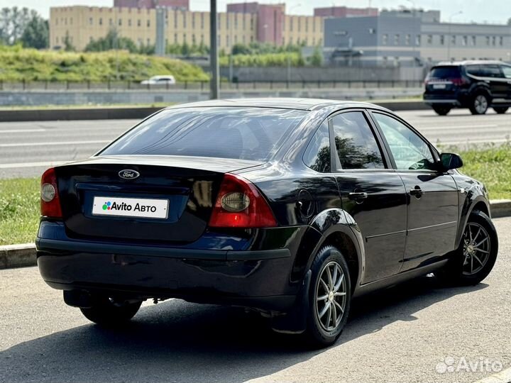 Ford Focus 1.6 МТ, 2006, 317 815 км