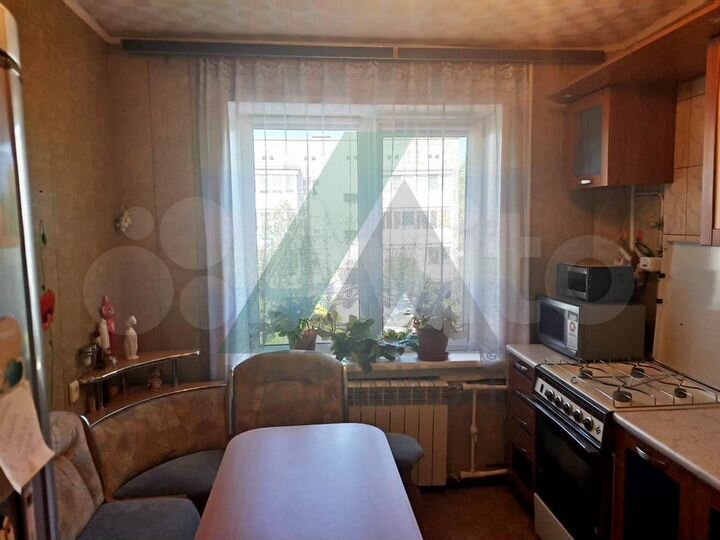 2-к. квартира, 50 м², 2/3 эт.