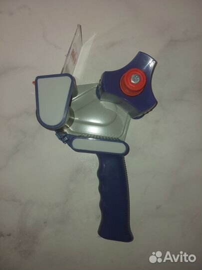 Диспенсер для клейких лент (скотча) 50мм б/у