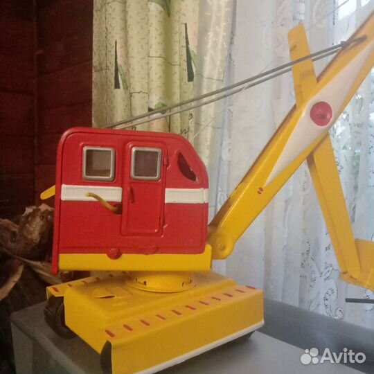 Игрушка экскаватор СССР