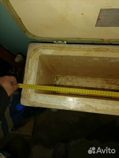 Контейнер термос для перевозки медикаментов