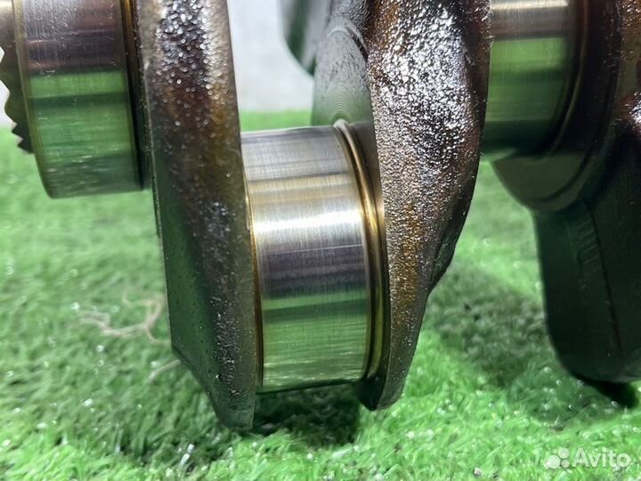 Коленвал Volkswagen Tiguan 2006-2017 06H105021M 5N