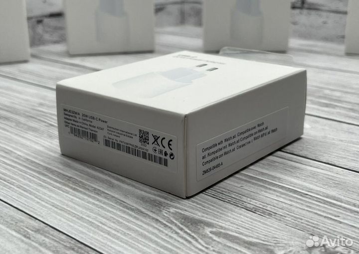 Адаптер Apple 20w