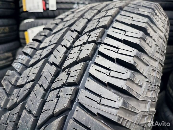 Yokohama Geolandar A/T G015 215/70 R16 100H