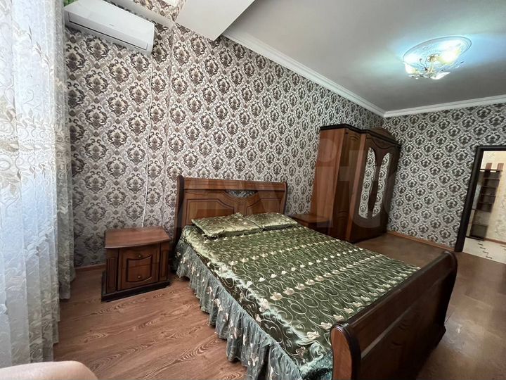 2-к. квартира, 74 м², 4/5 эт.